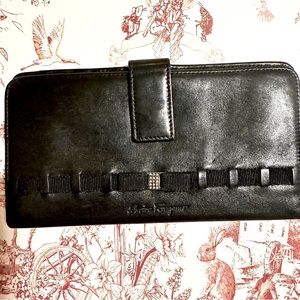 Salvatore Ferragamo Long wallet